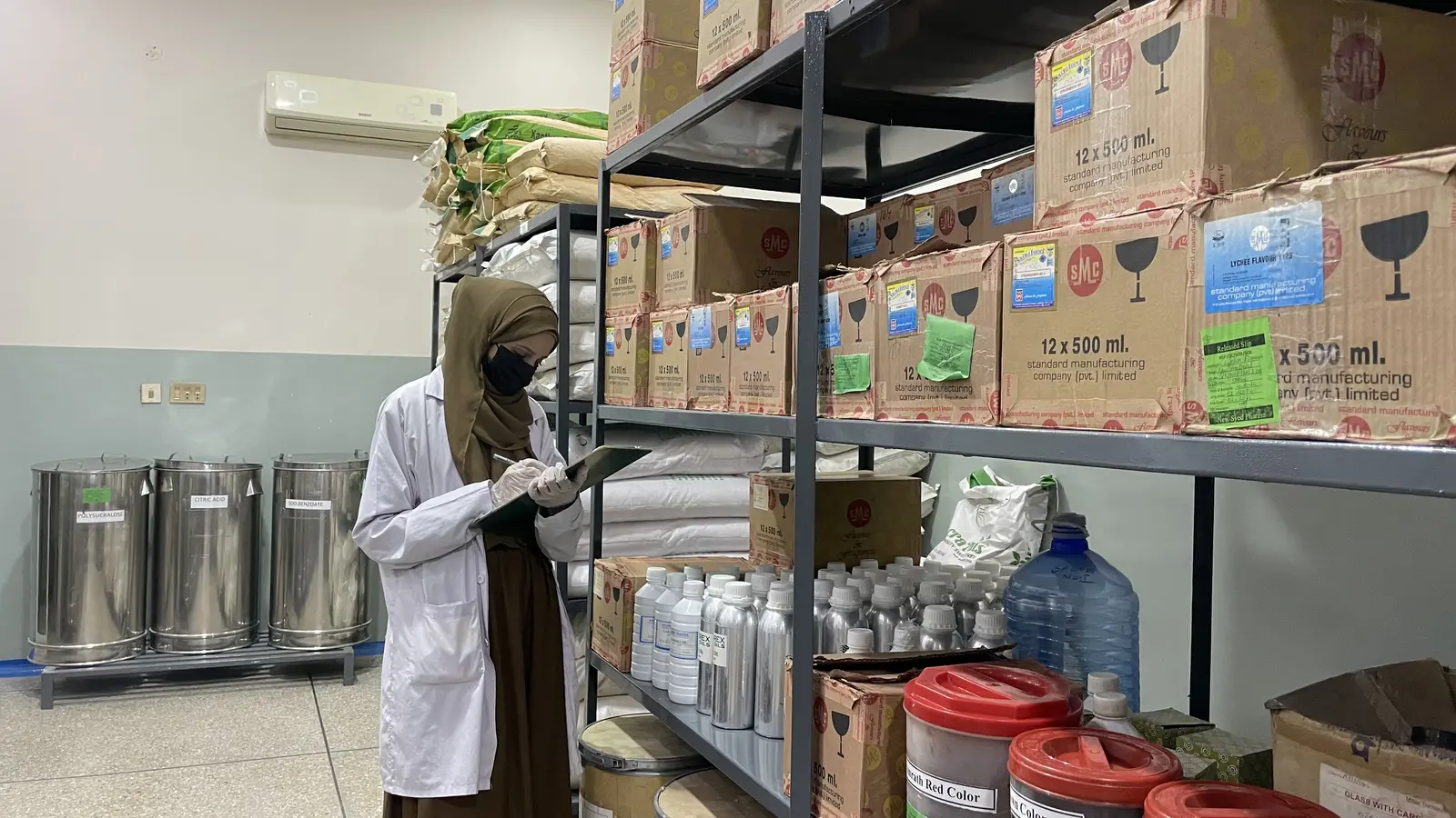 New Syed Pharma entry and gowning area, hygiene protocol before production, Muridke Pakistan
