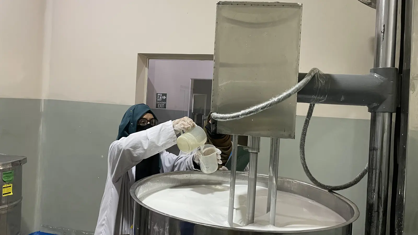 New Syed Pharma liquid manufacturing and mixing equipment for herbal syrups, Muridke Pakistan