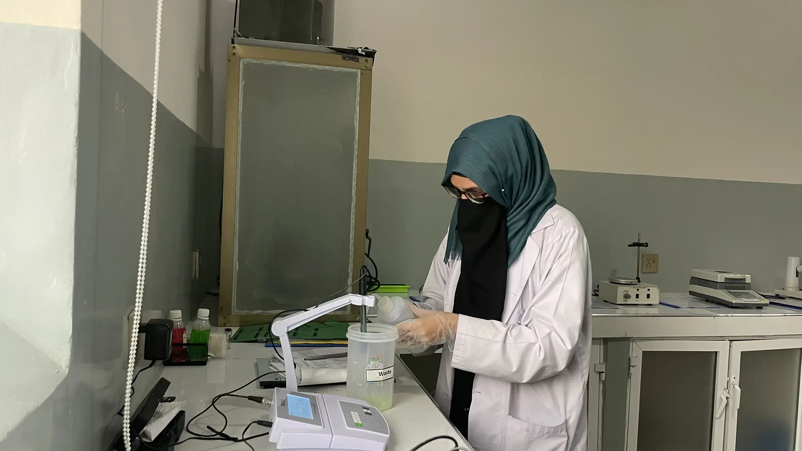 New Syed Pharma quality control laboratory, purity and pH testing, Muridke Pakistan