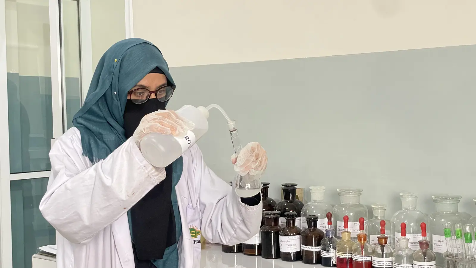 New Syed Pharma quality control laboratory, purity and pH testing, Muridke Pakistan